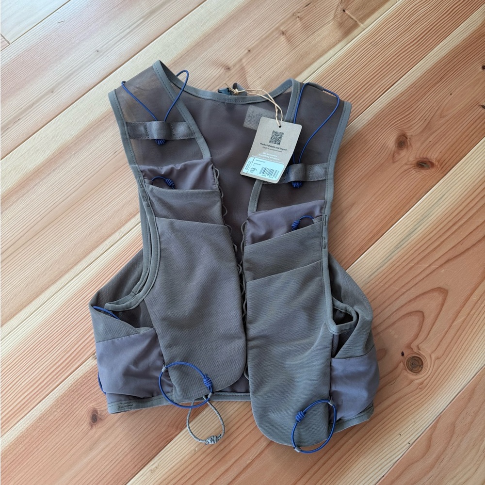 Patagonia running vest, new with tags